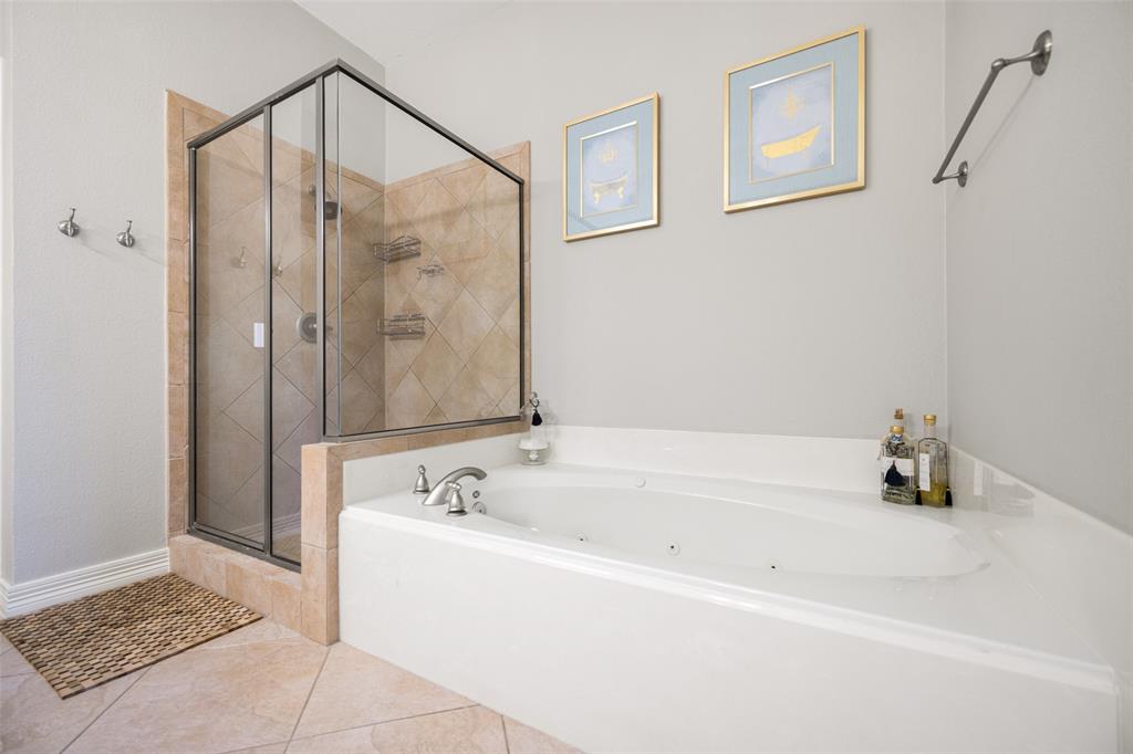 Gillespie Tr - Residential