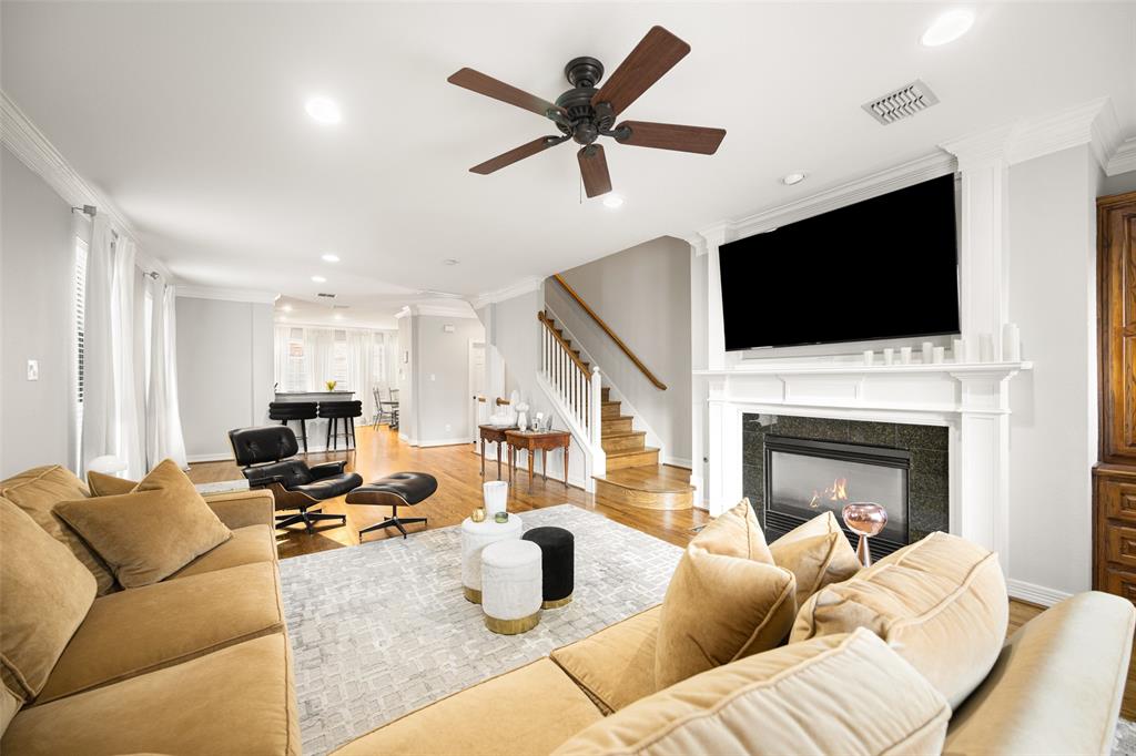 Gillespie Tr - Residential