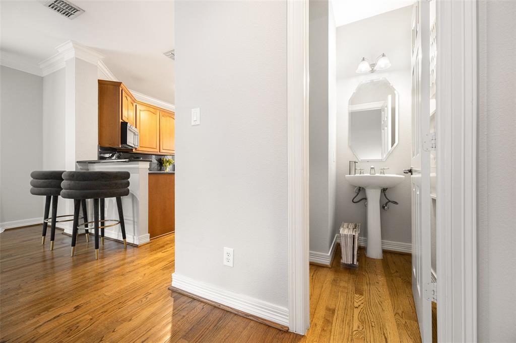 Gillespie Tr - Residential