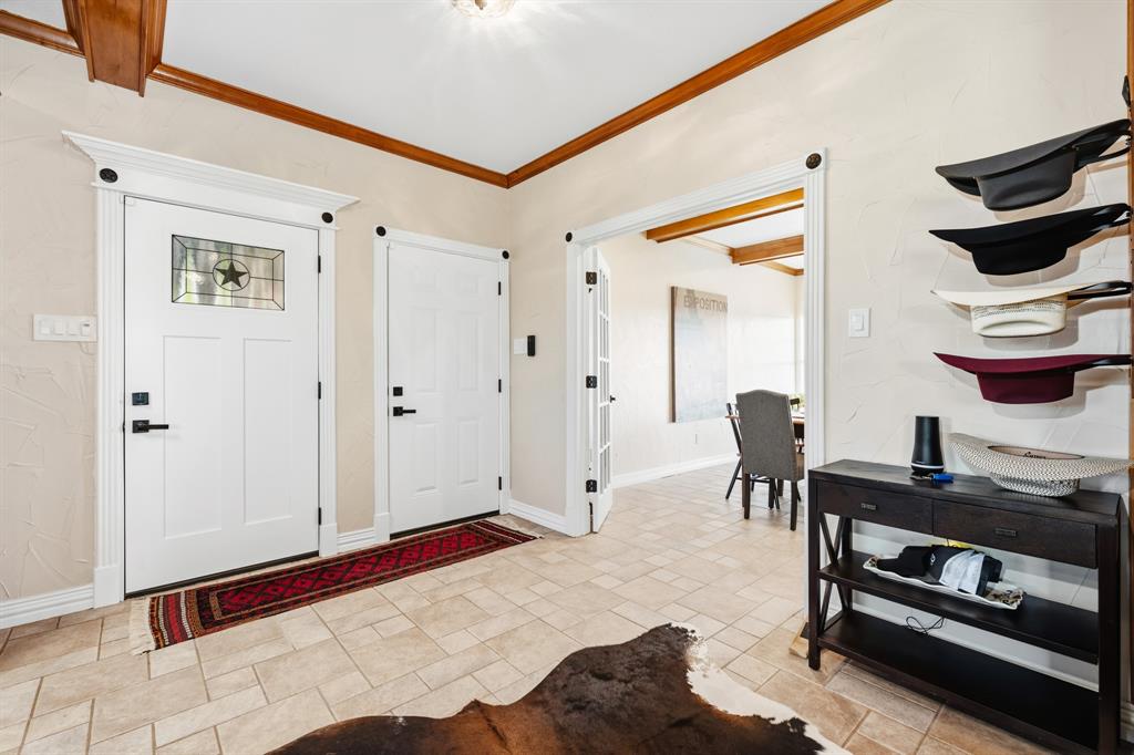 10081 Crestridge Drive