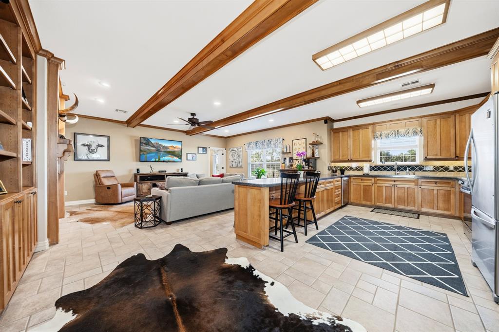 10081 Crestridge Drive