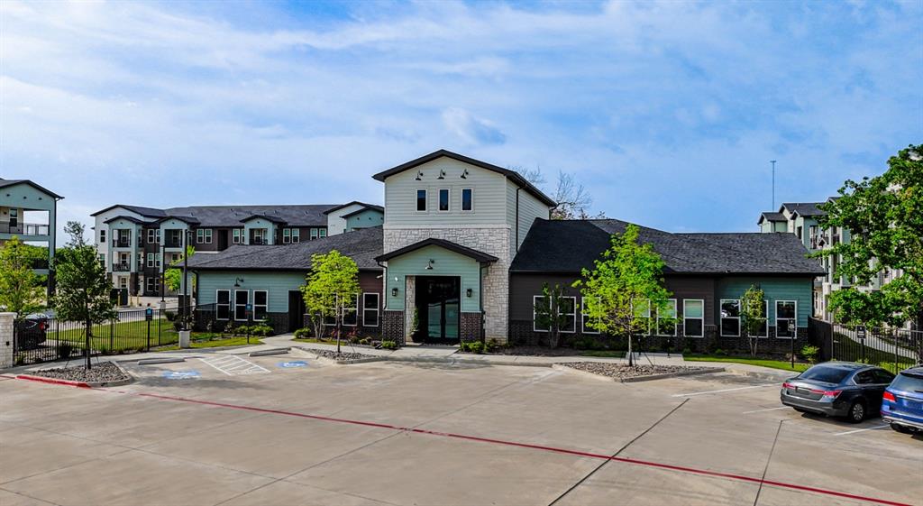 Mayhill Crossing - Residential Lease