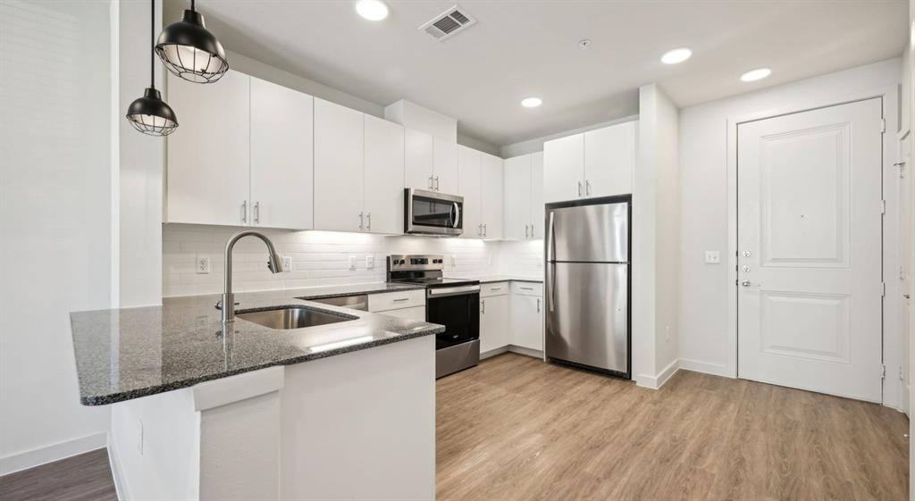 Mayhill Crossing - Residential Lease