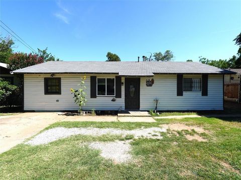 3931 Forbes Street Fort Worth TX 76105