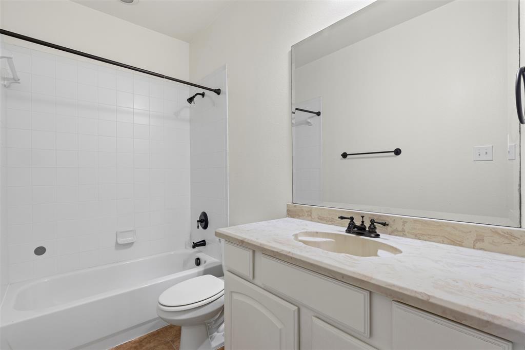 Villas At Ash Creek - Residential