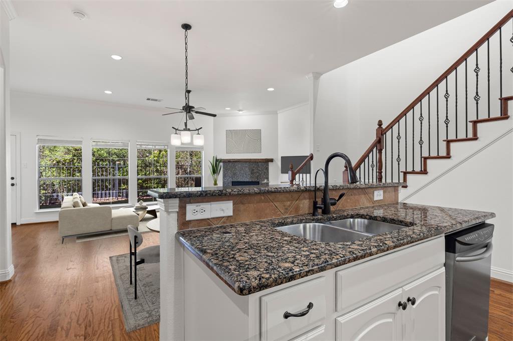 Villas At Ash Creek - Residential