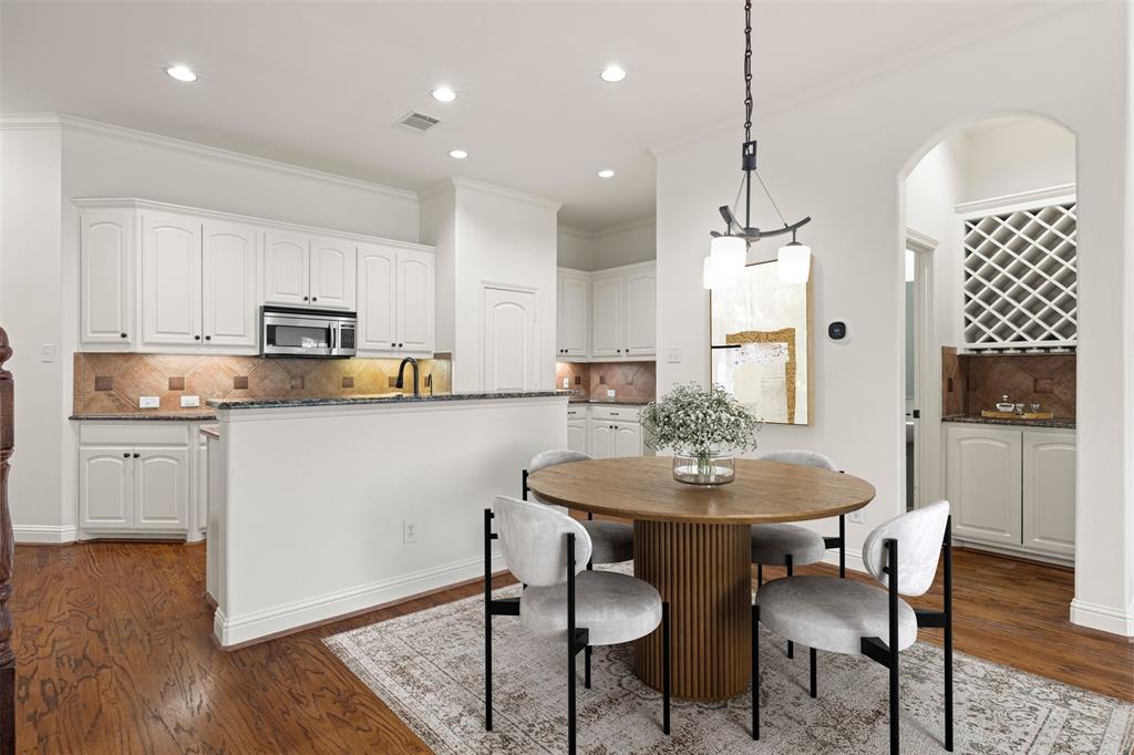 Villas At Ash Creek - Residential