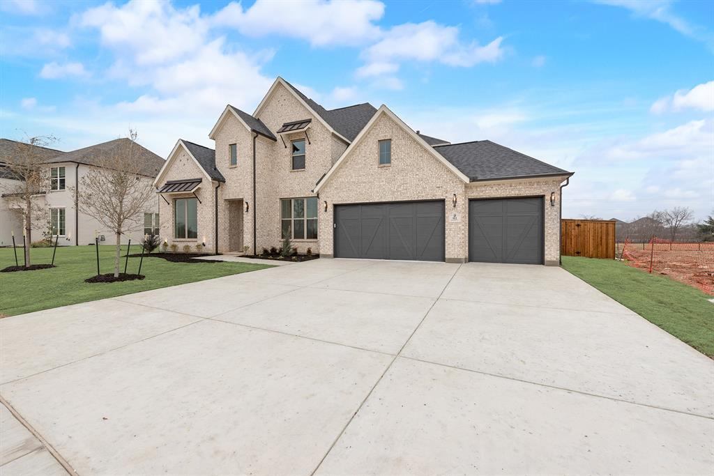 912 Skyflower Lane