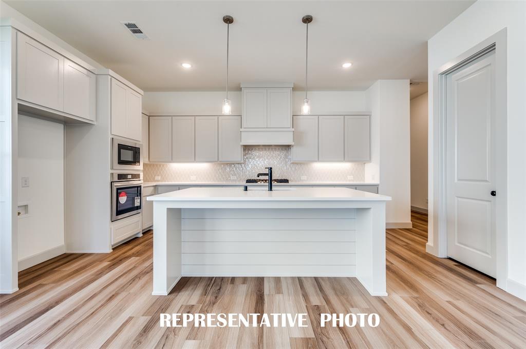 6912 Crystal Springs Drive