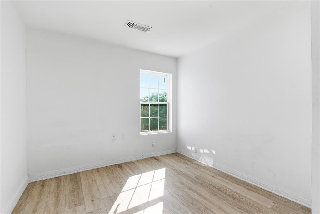 Meadow Oaks - Residential