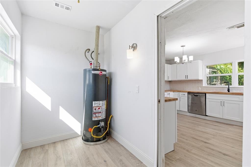 Meadow Oaks - Residential