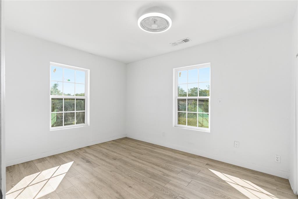 Meadow Oaks - Residential