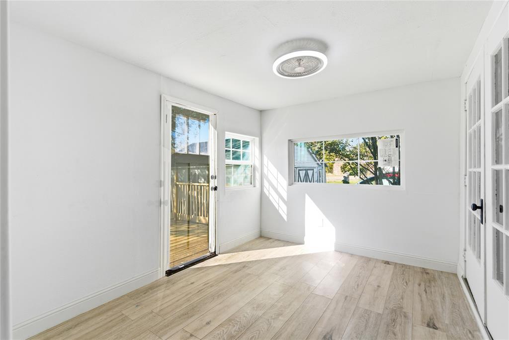 Meadow Oaks - Residential