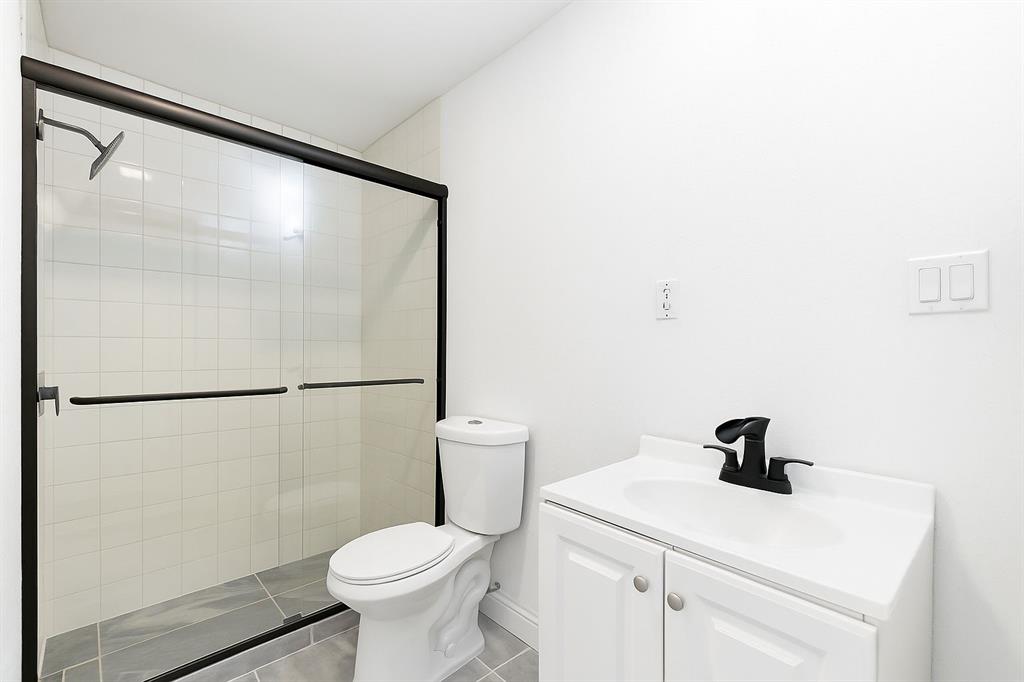 Meadow Oaks - Residential