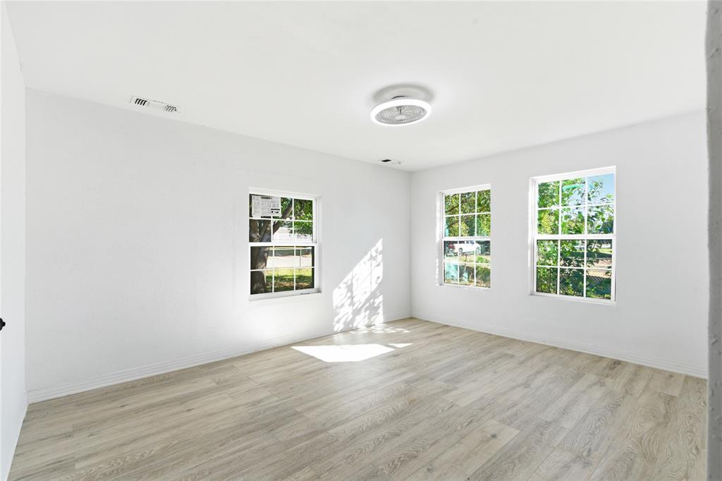 Meadow Oaks - Residential