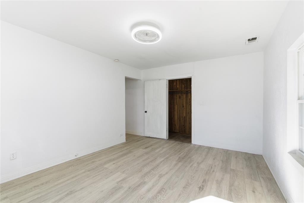 Meadow Oaks - Residential