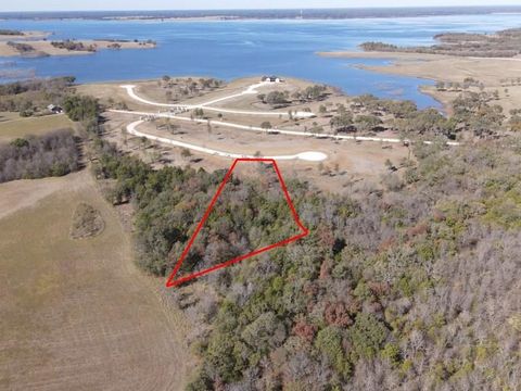 348 Woodland Trail Honey Grove TX 75492