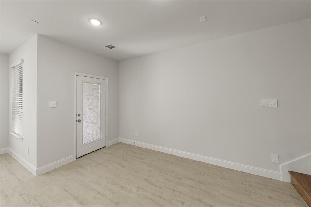 Sereno Oaks at Buckner Terrace - Residential