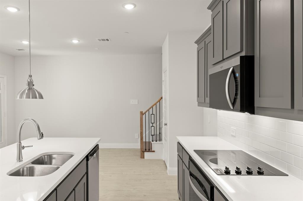 Sereno Oaks at Buckner Terrace - Residential