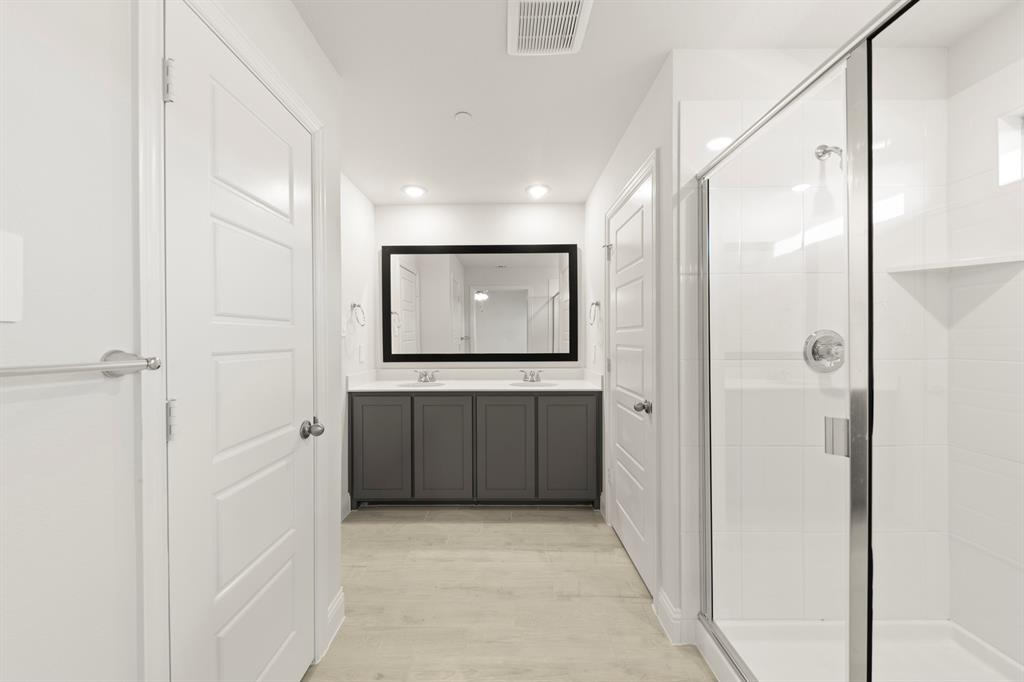 Sereno Oaks at Buckner Terrace - Residential