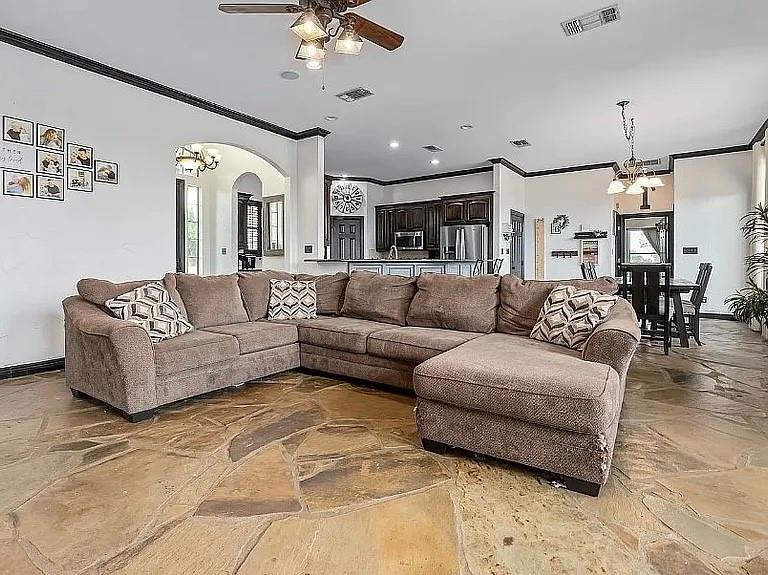 400 Valle Vista Road