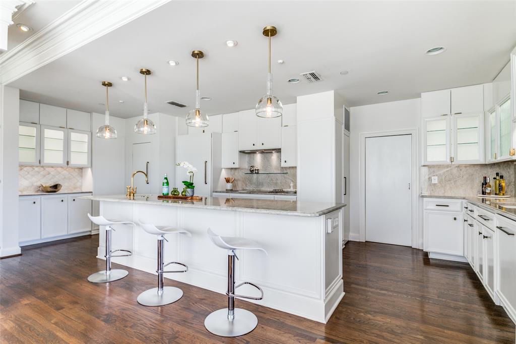 Claridge Condos - Residential