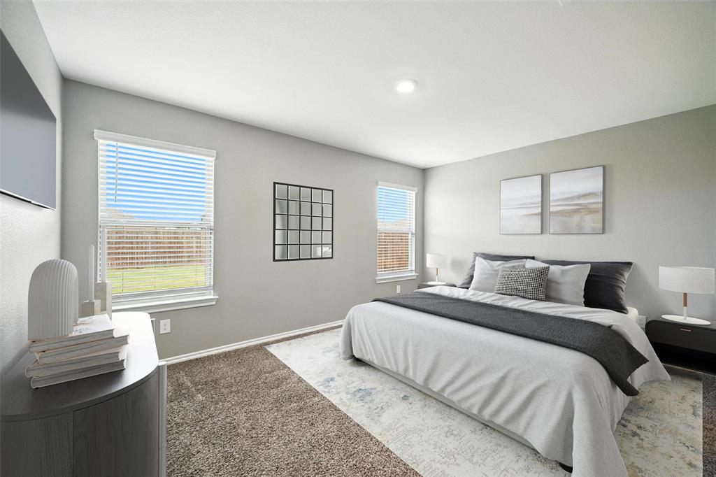 2900 Royal Acres Drive