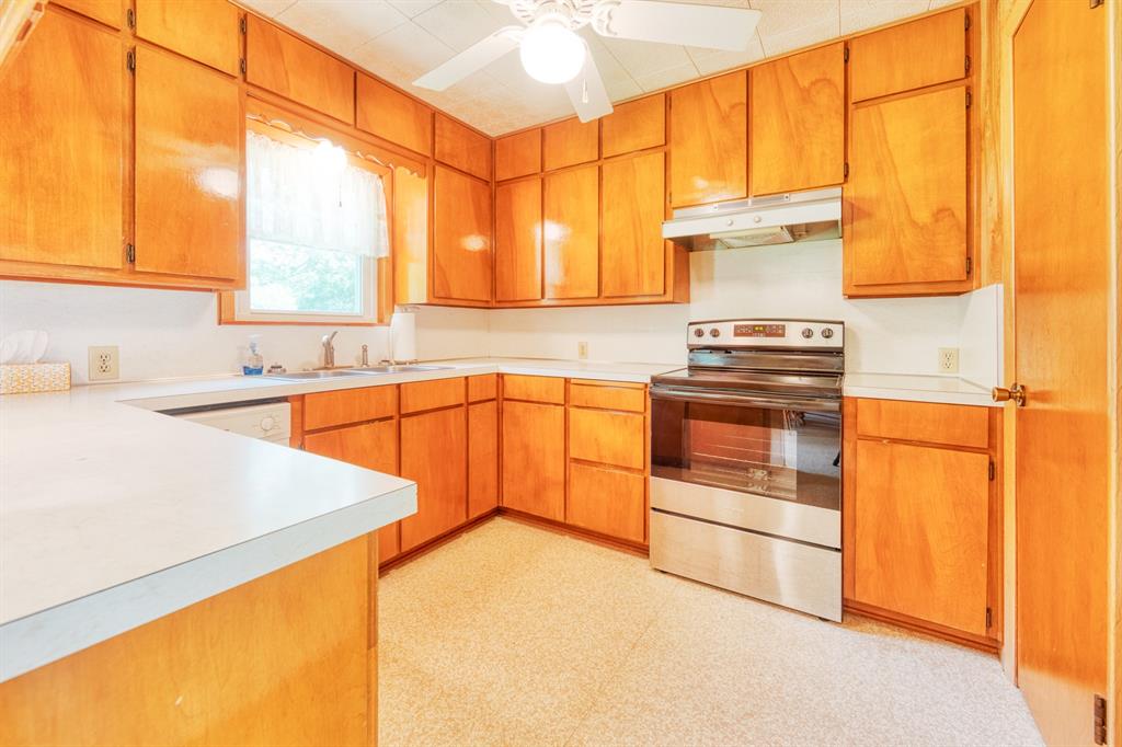 308 W White Street