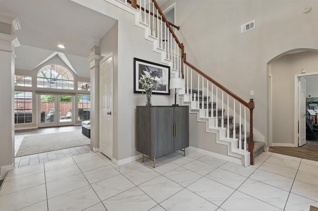1925 Kiestwood Circle