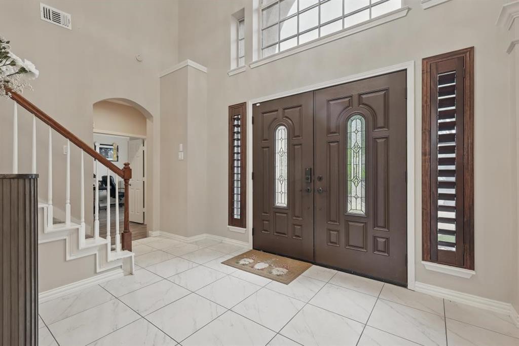 1925 Kiestwood Circle