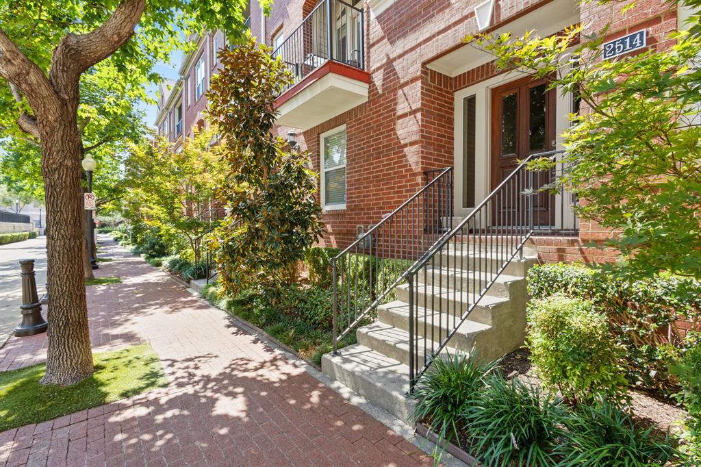 Worthington Corners - Residential Lease