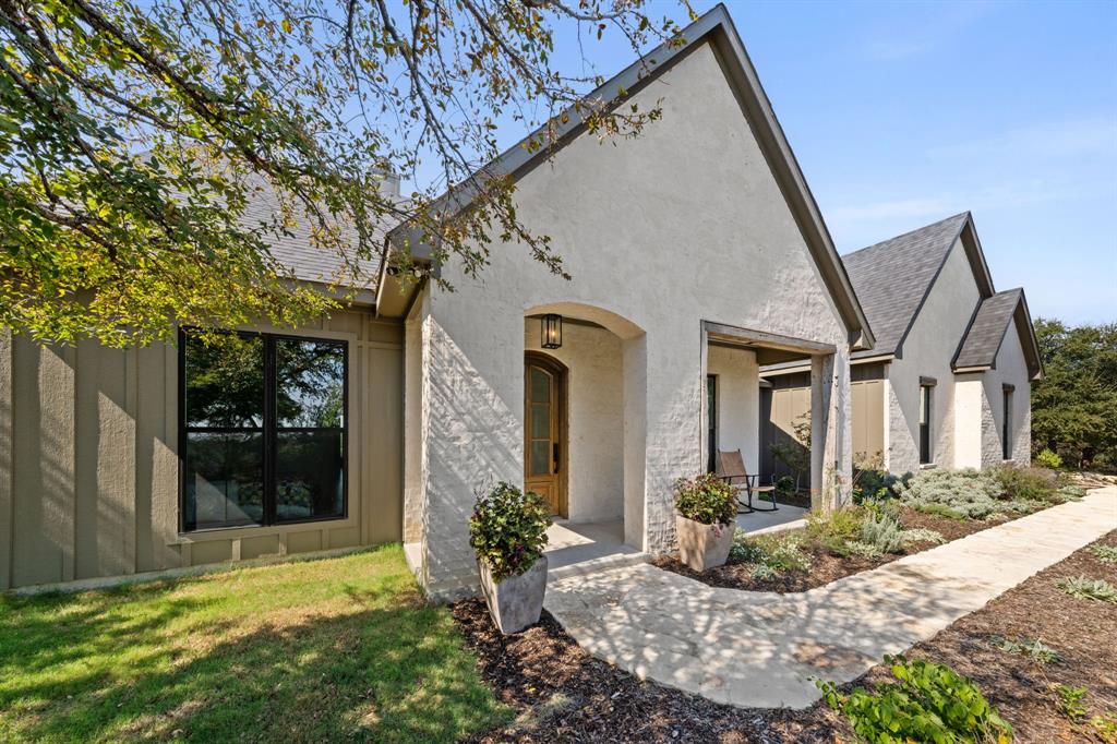 405 Glade Crest Road