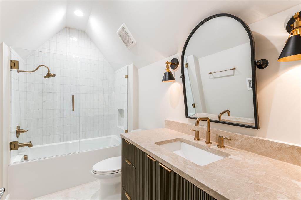 Highland Park West 05 Instl - Residential