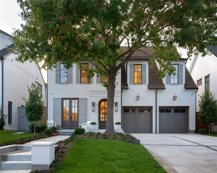 Elegant and thoughtfully designed, this Highland Park home offers refined living with designer finishes throughout. Features include a downstairs guest suite and private office, an oversized primary retreat with generous closets, and a turf backyard perfect for low-maintenance entertaining. A rare blend of style and function in one of Dallas’ most coveted neighborhoods.