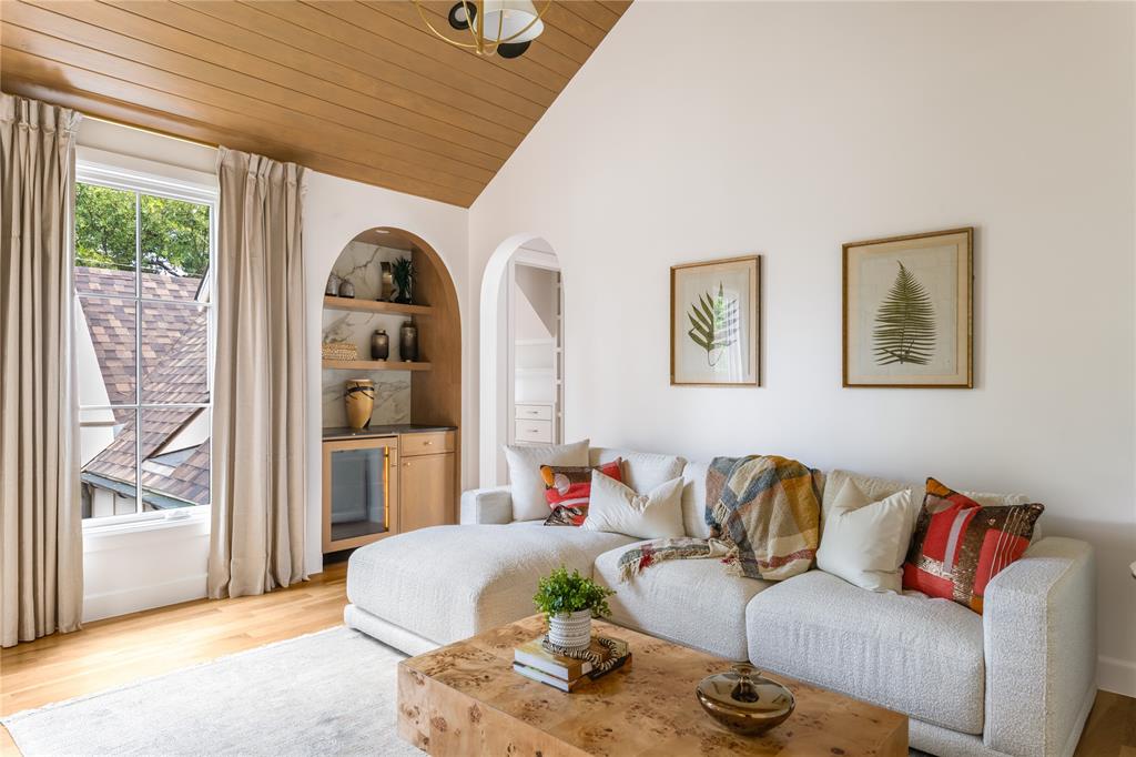 Highland Park West 05 Instl - Residential