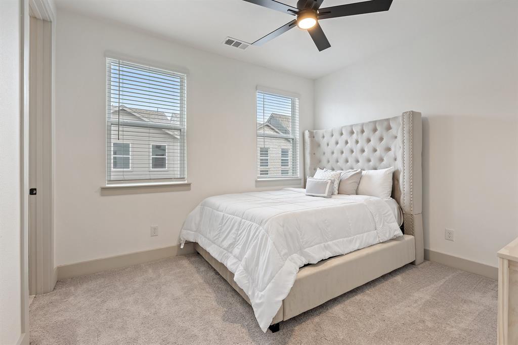 Soho Square Ph 1 - Residential Lease