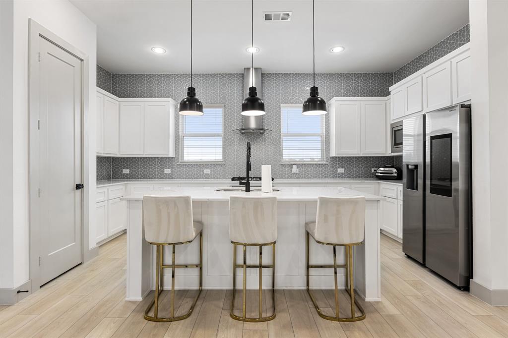 Soho Square Ph 1 - Residential Lease