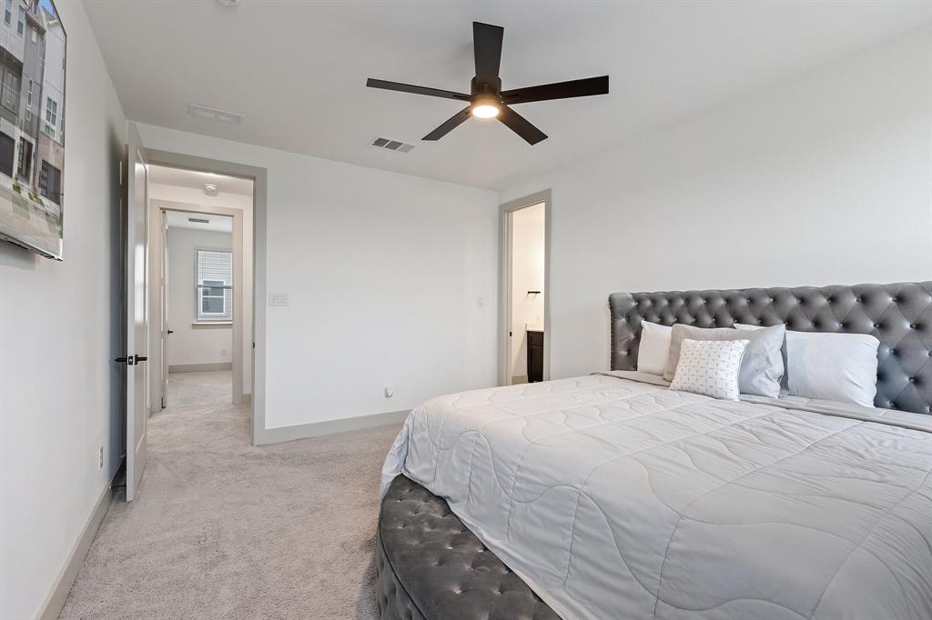 Soho Square Ph 1 - Residential Lease