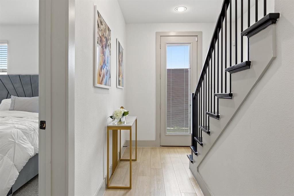 Soho Square Ph 1 - Residential Lease