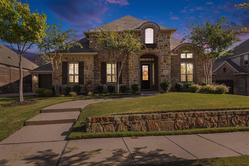 9732 Croswell Street