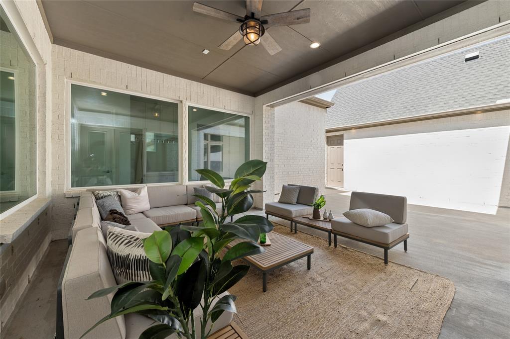 3705 Melville Circle