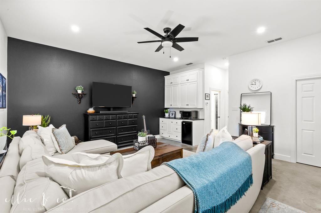 Vaquero Sub - Residential