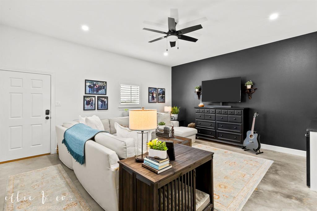 Vaquero Sub - Residential