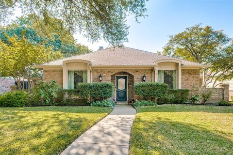 8808 Kenton Drive Dallas TX 75231