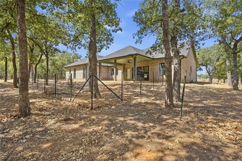 Tiny photo for 230 Silver Lakes Drive, Sunset, TX 76270 (MLS # 21396040)