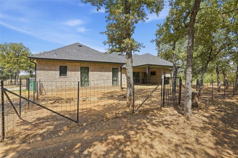 Tiny photo for 230 Silver Lakes Drive, Sunset, TX 76270 (MLS # 21396040)