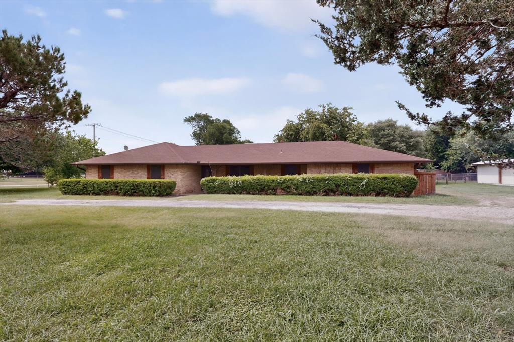 1090 Ashford Lane