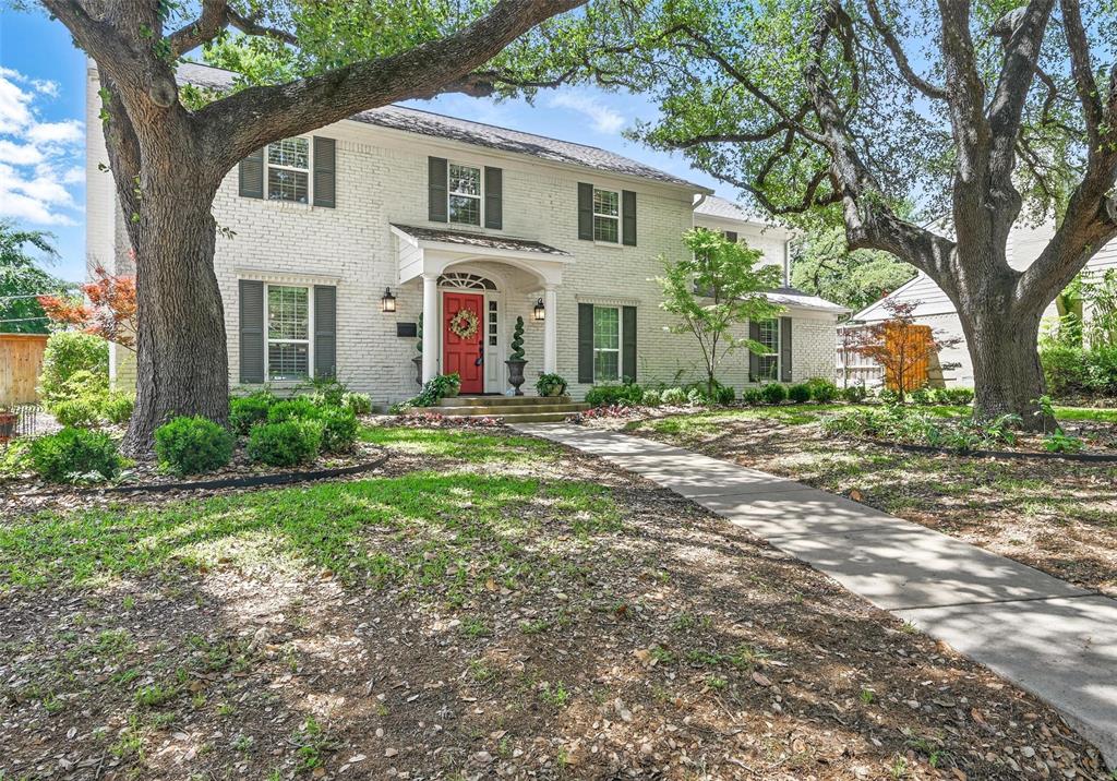 2 Shenandoah Place