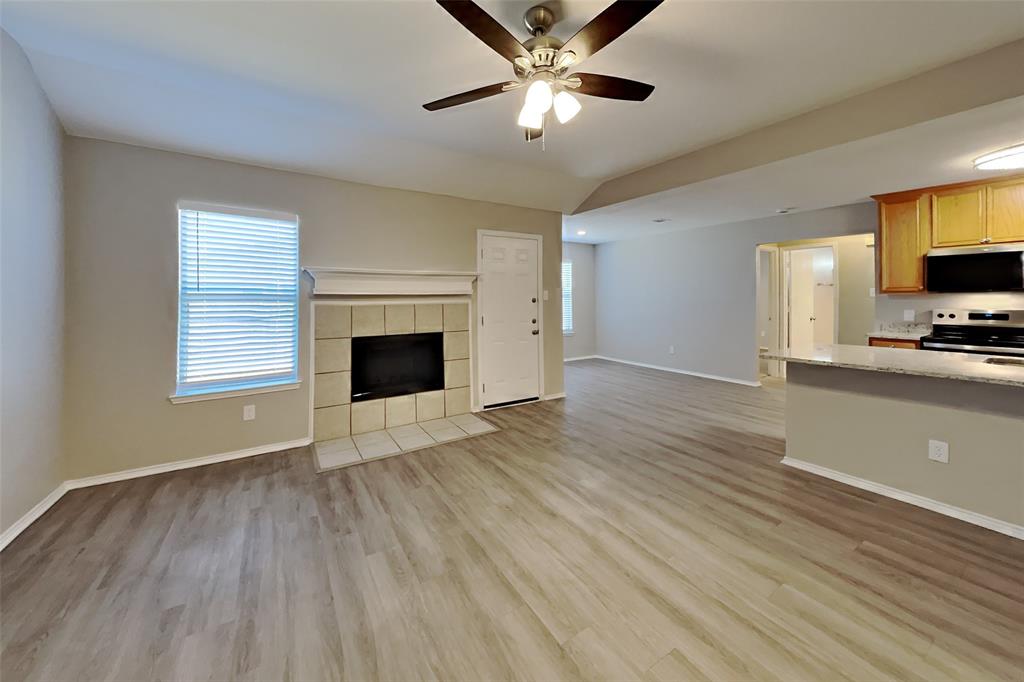Photo of 1709 Ryanfeld Drive, Mansfield, TX 76063 (MLS # 21391854)