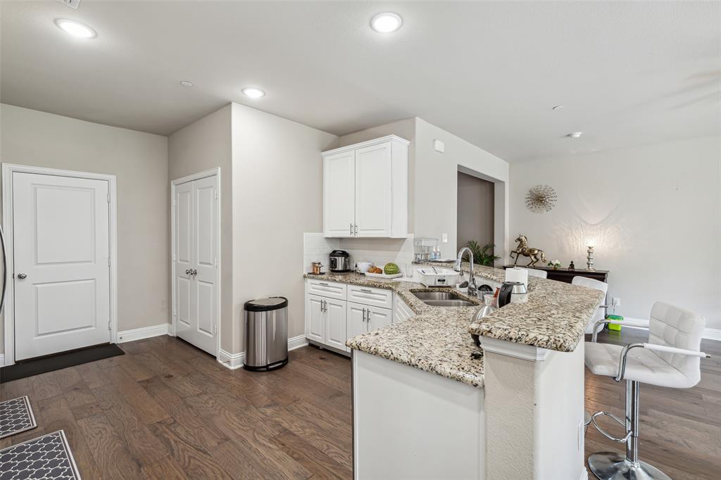 Harvard Villas - Residential Lease